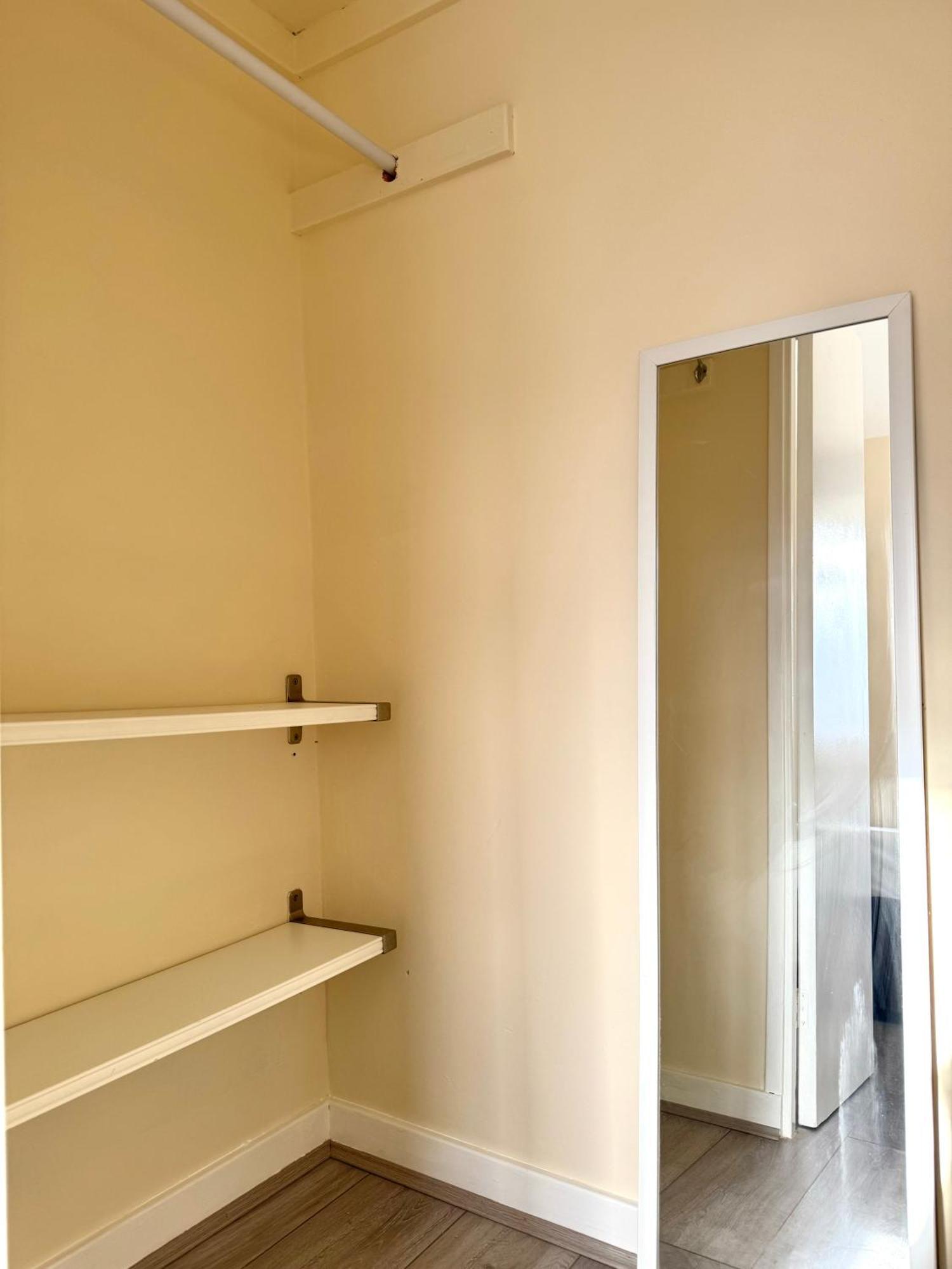 Appartamento Spacious 5 Bedroom 3 Mins Walk From Mile End *